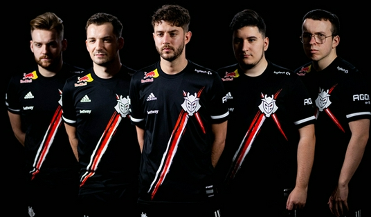 红色沙漠PC预售首日销售额突破2000万美元